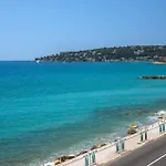 Appartement Le Berkeley, Renove 1 Chambre, Front De Mer, Parking, Ac